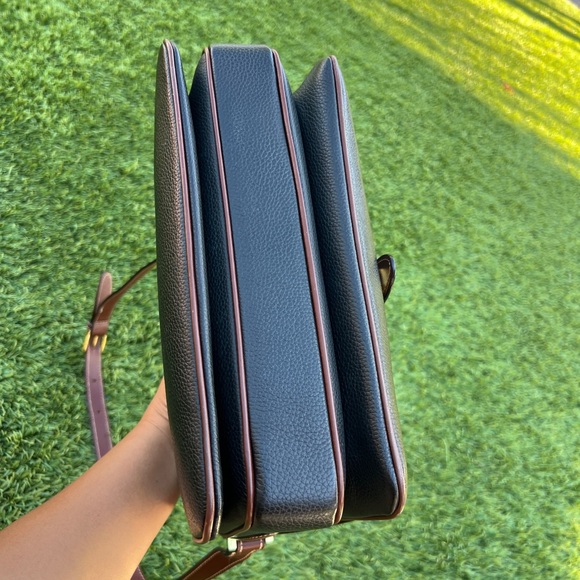 BALLY Vintage Leather Shoulder Bag EUC - Picture 9 of 17